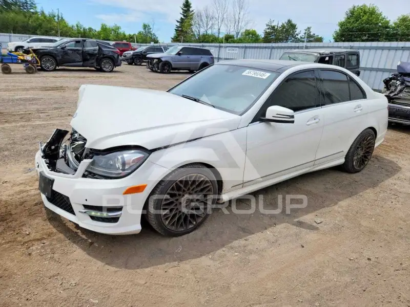 2014 Mercedes Benz C-Class фото