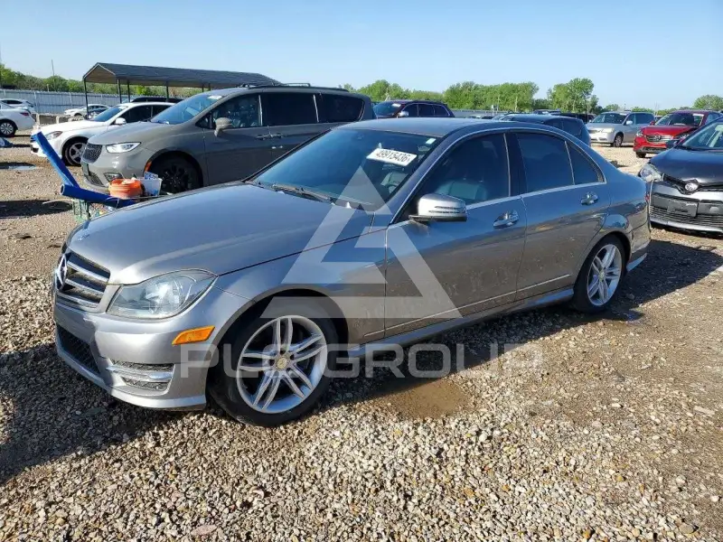 2014 Mercedes Benz C-Class фото