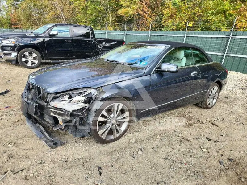 2014 Mercedes Benz E-Class фото