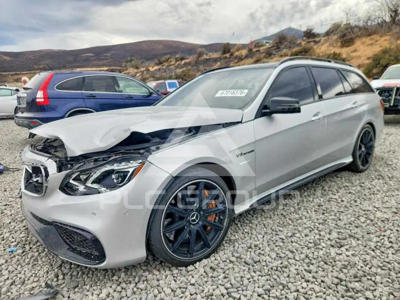 2014 Mercedes Benz E-Class photo