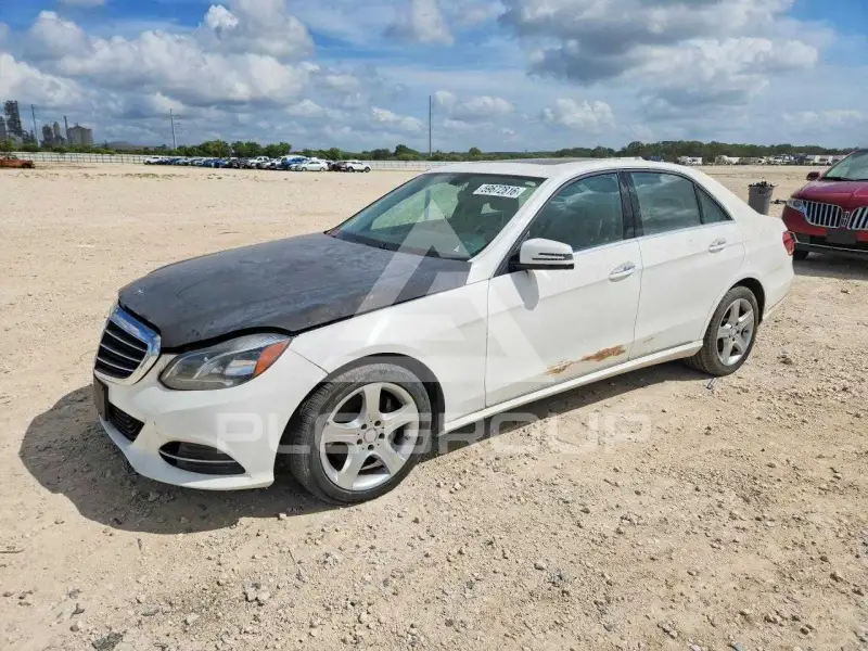 2014 Mercedes Benz E-Class фото