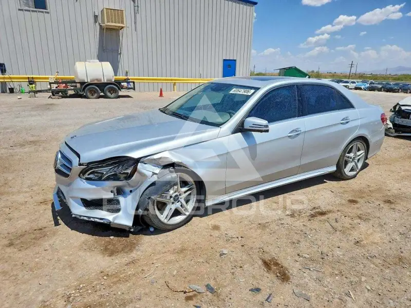 2014 Mercedes Benz E-Class photo