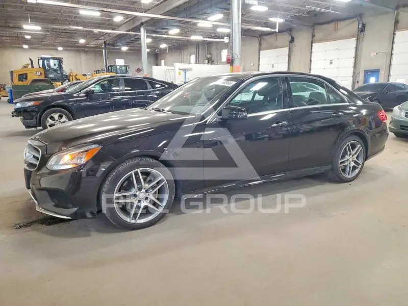 2014 Mercedes Benz E-Class фото