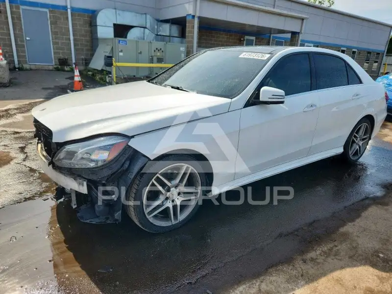 2014 Mercedes Benz E-Class фото