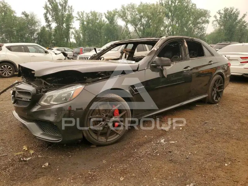 2014 Mercedes Benz E-Class photo