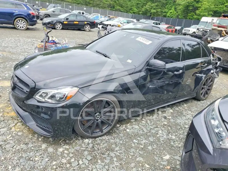 2014 Mercedes Benz E-Class фото