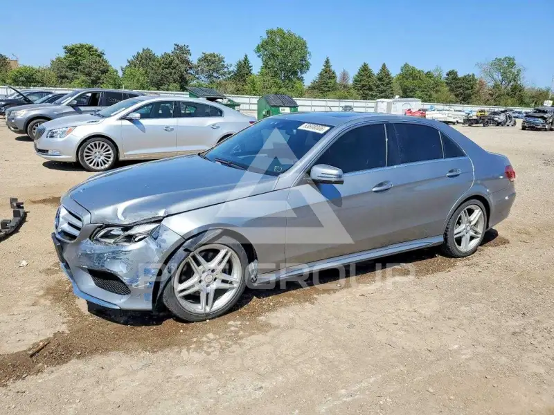 2014 Mercedes Benz E-Class фото