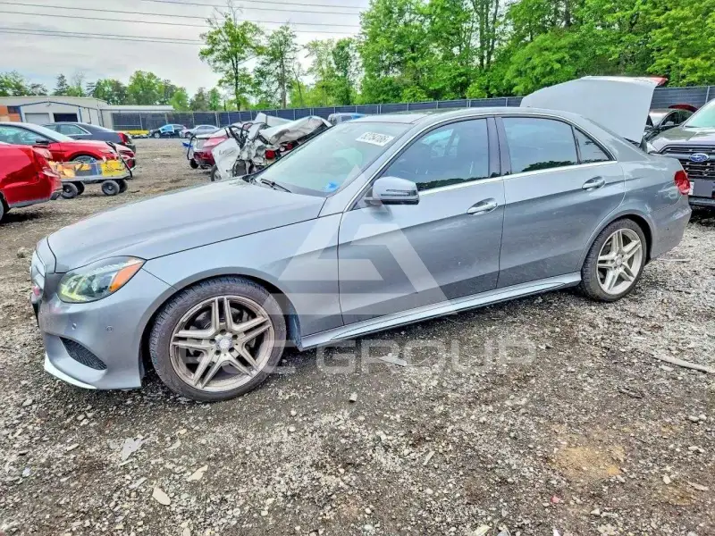 2014 Mercedes Benz E-Class photo