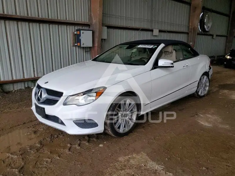 2014 Mercedes Benz E-Class фото
