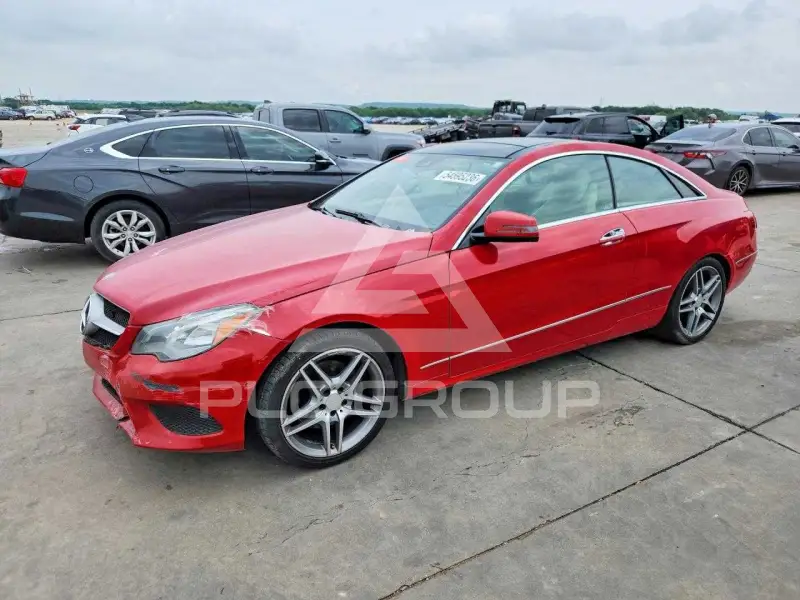 2014 Mercedes Benz E-Class фото