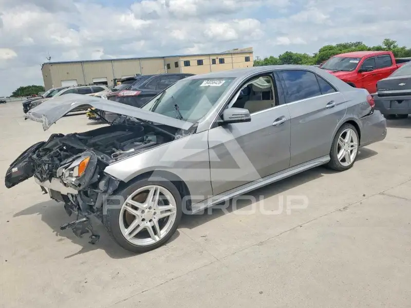 2014 Mercedes Benz E-Class photo