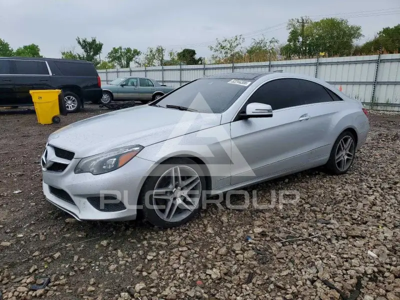 2014 Mercedes Benz E-Class фото