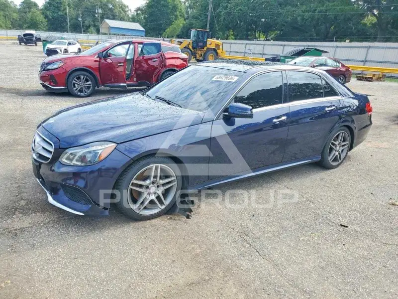 2014 Mercedes Benz E-Class фото