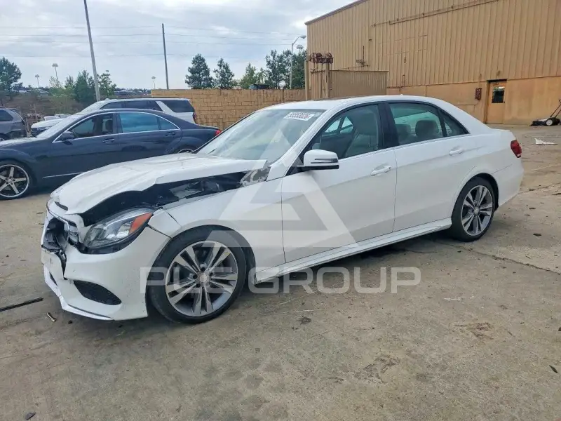 2014 Mercedes Benz E-Class фото