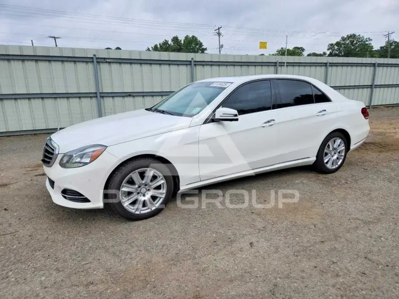 2014 Mercedes Benz E-Class фото