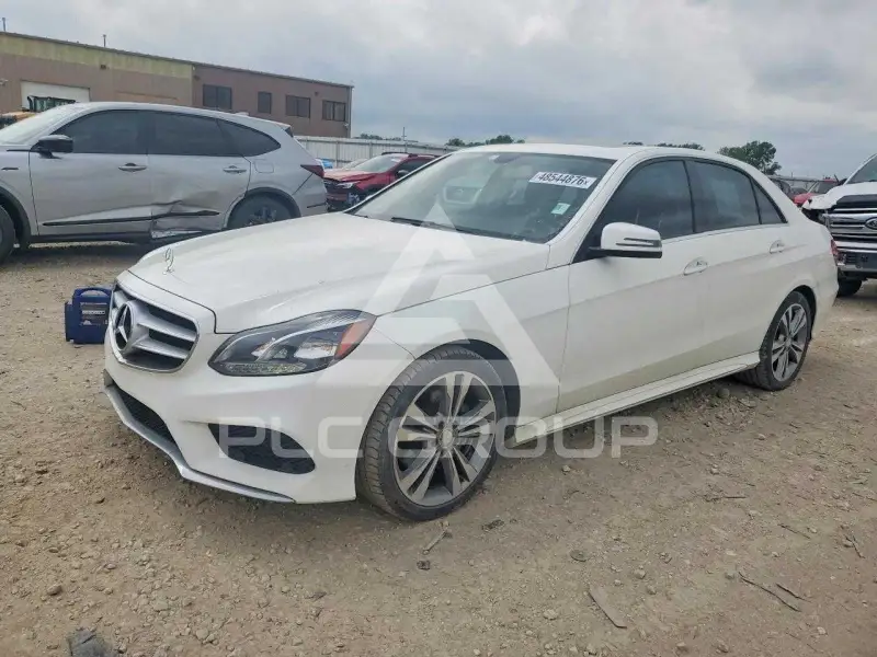 2014 Mercedes Benz E-Class фото