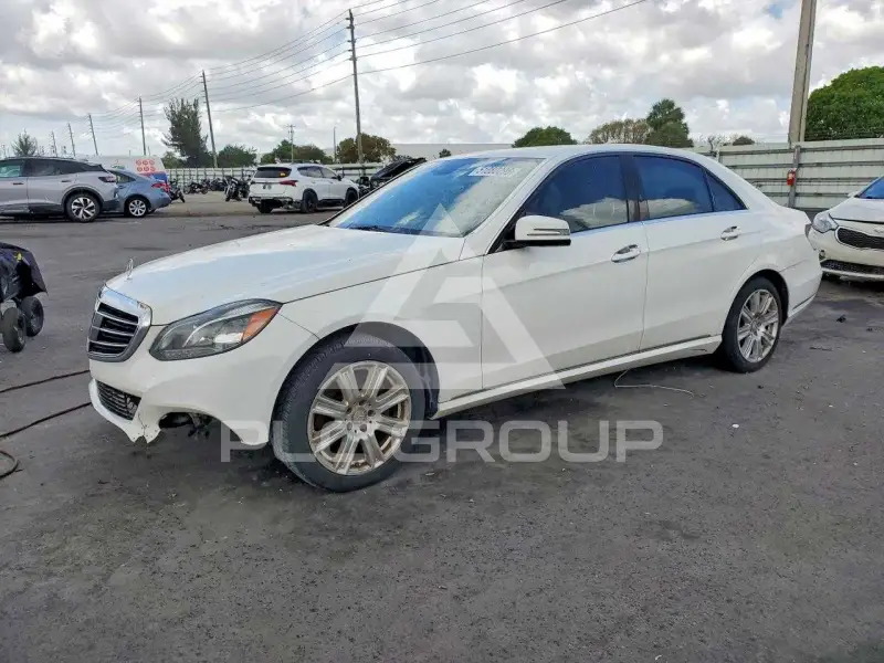 2014 Mercedes Benz E-Class фото