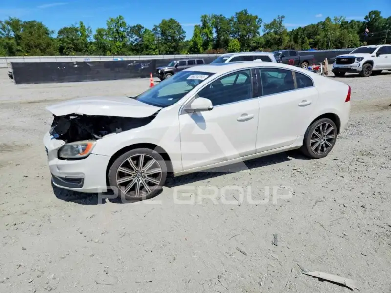 2014 Volvo S60 фото