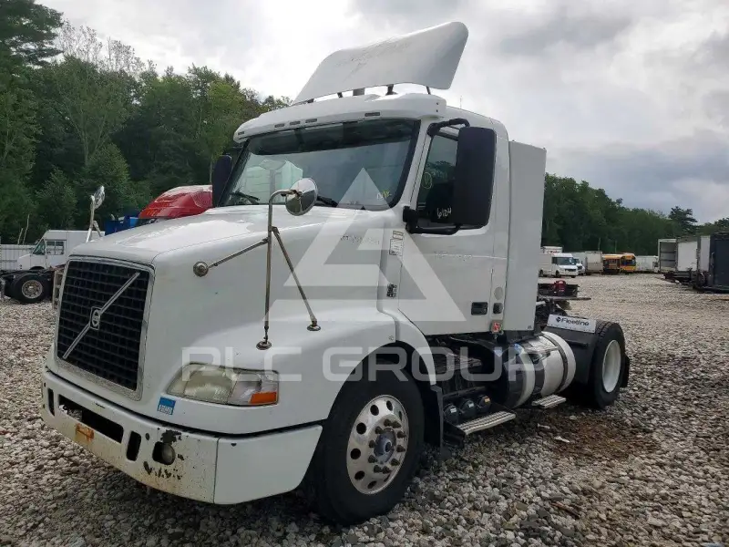 2014 Volvo VNL фото