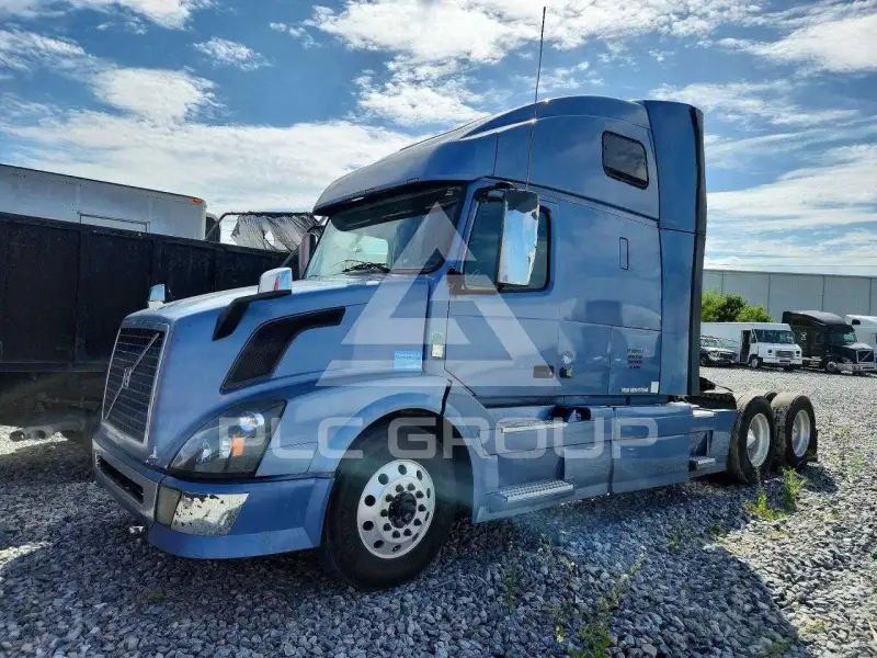 2014 Volvo VNL фото