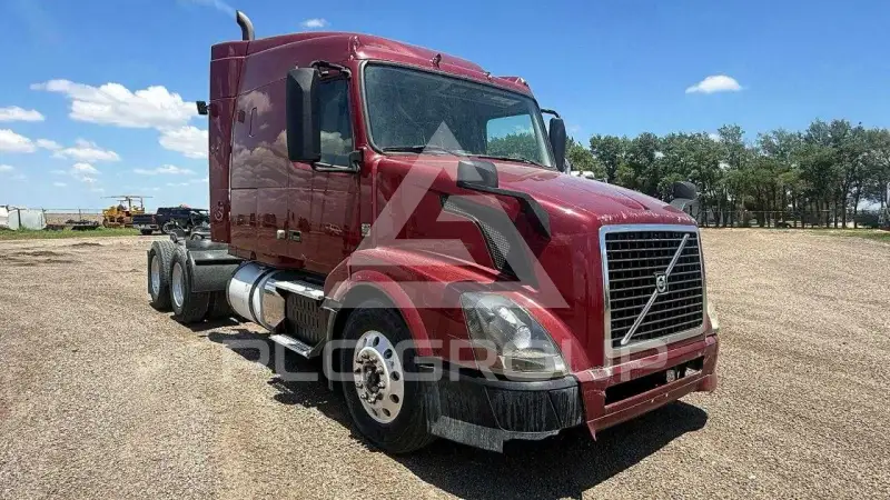 2014 Volvo VNL фото