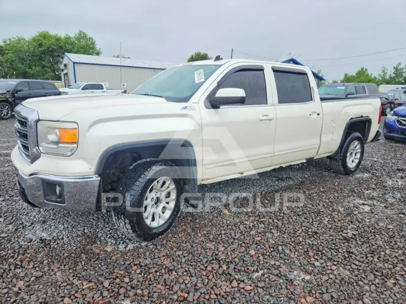 2014 GMC Sierra photo