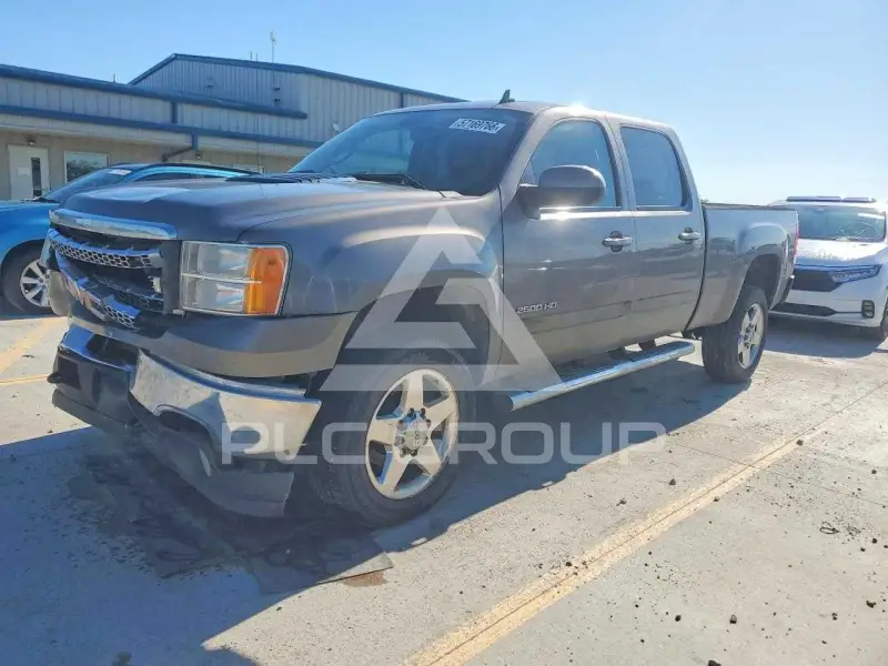 2014 GMC Sierra photo