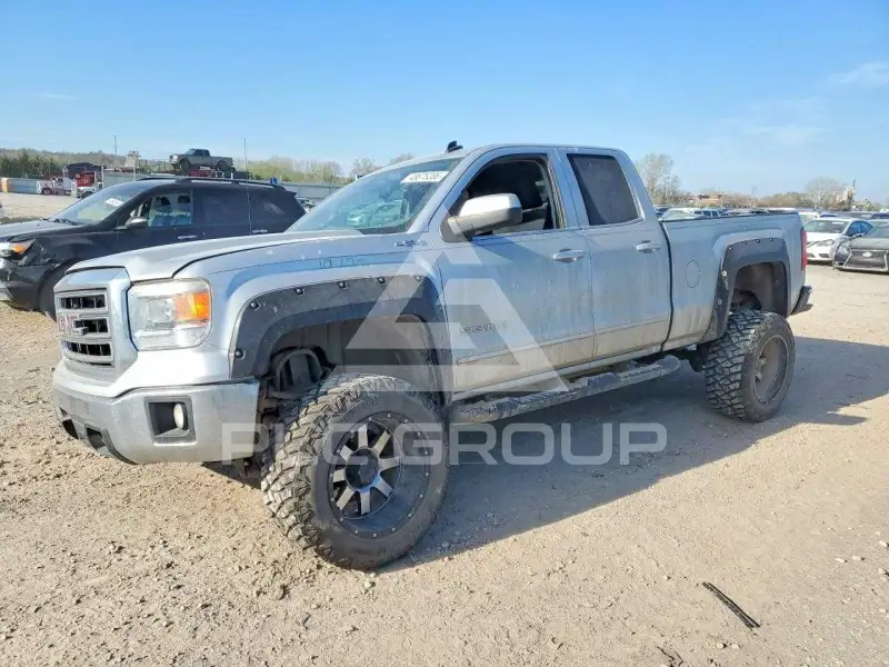 2014 GMC Sierra photo