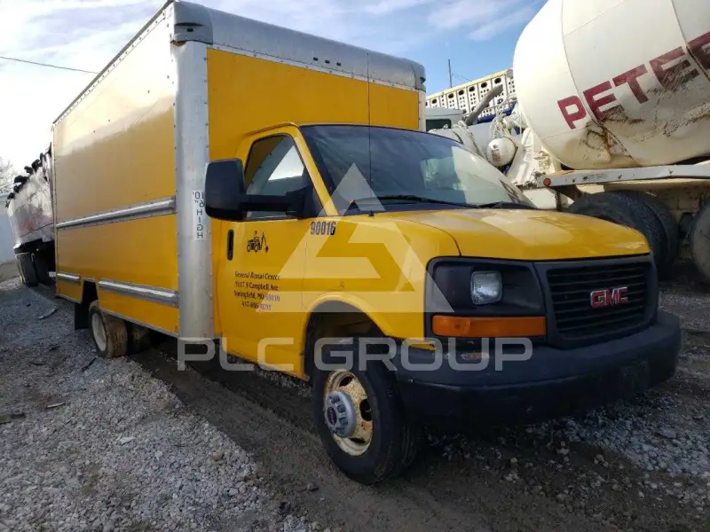 2014 GMC Savana фото