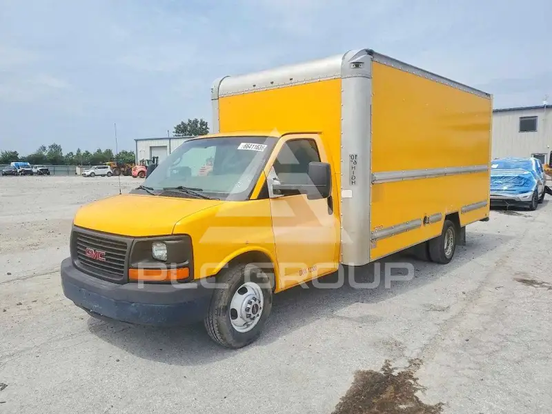 2014 GMC Savana фото