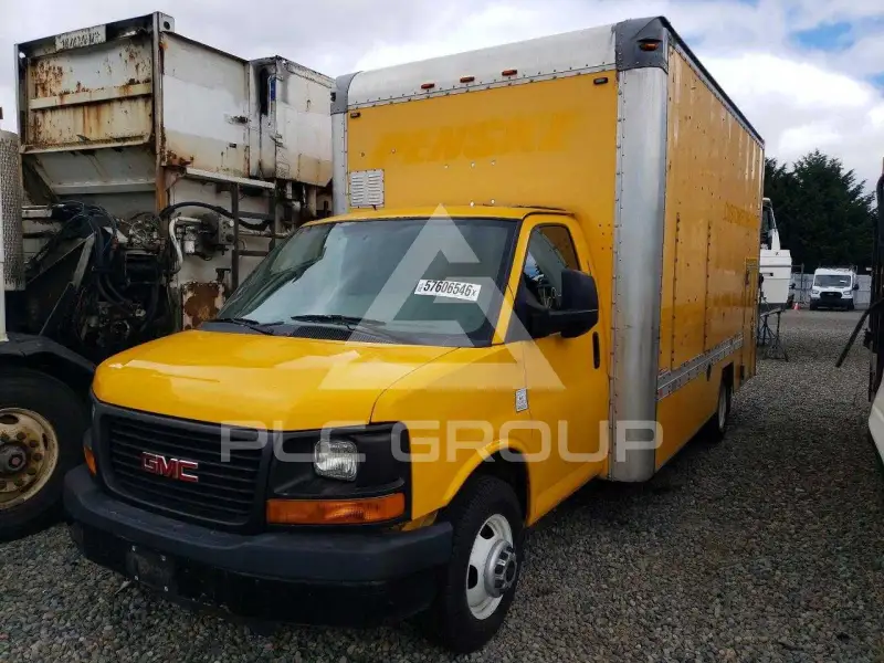 2014 GMC Savana photo