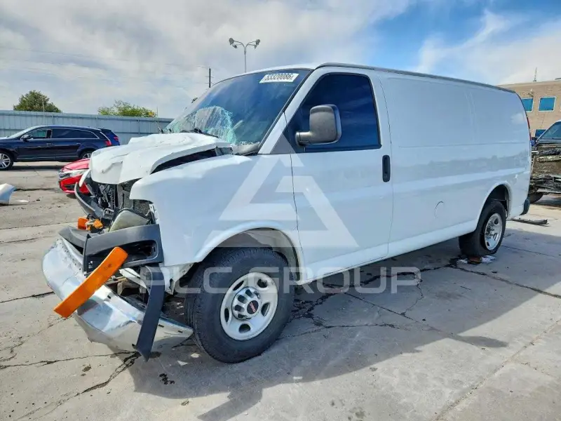 2014 GMC Savana фото