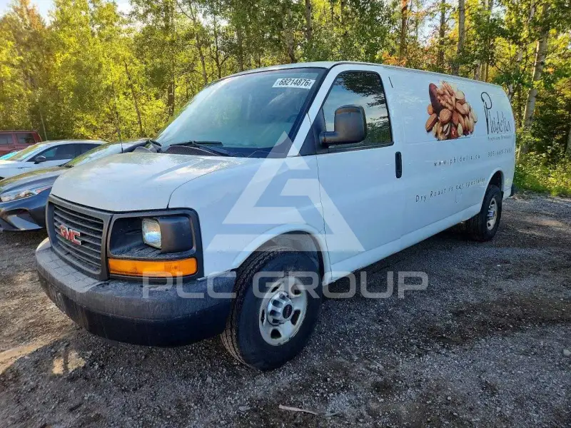 2014 GMC Savana photo