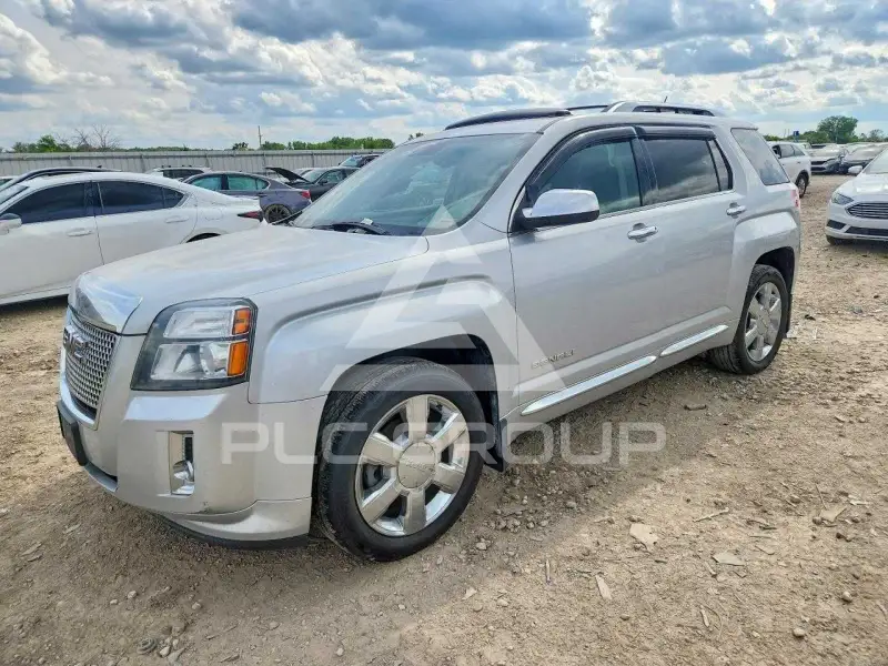 2014 GMC TERRAIN photo