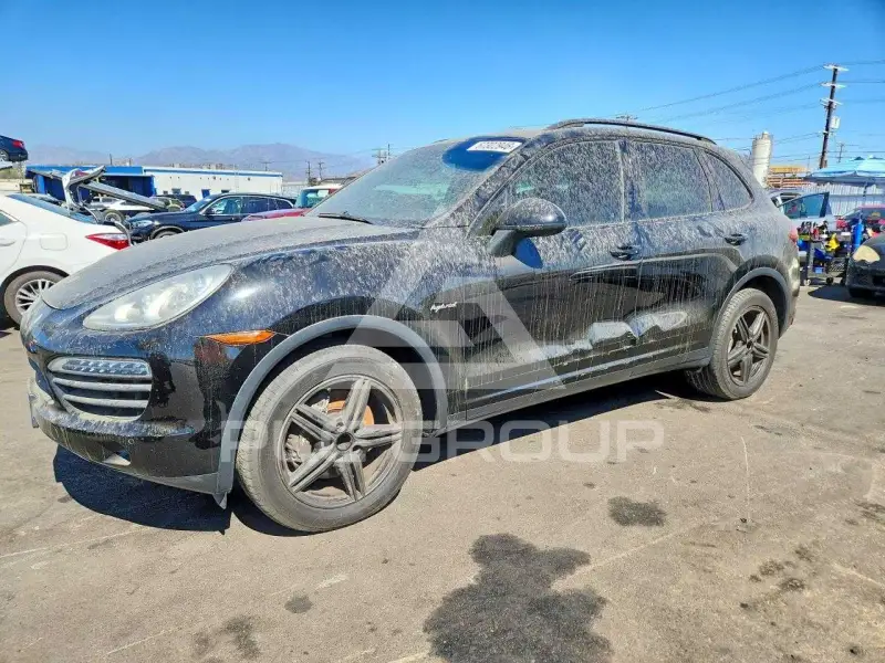 2014 Porsche Cayenne photo