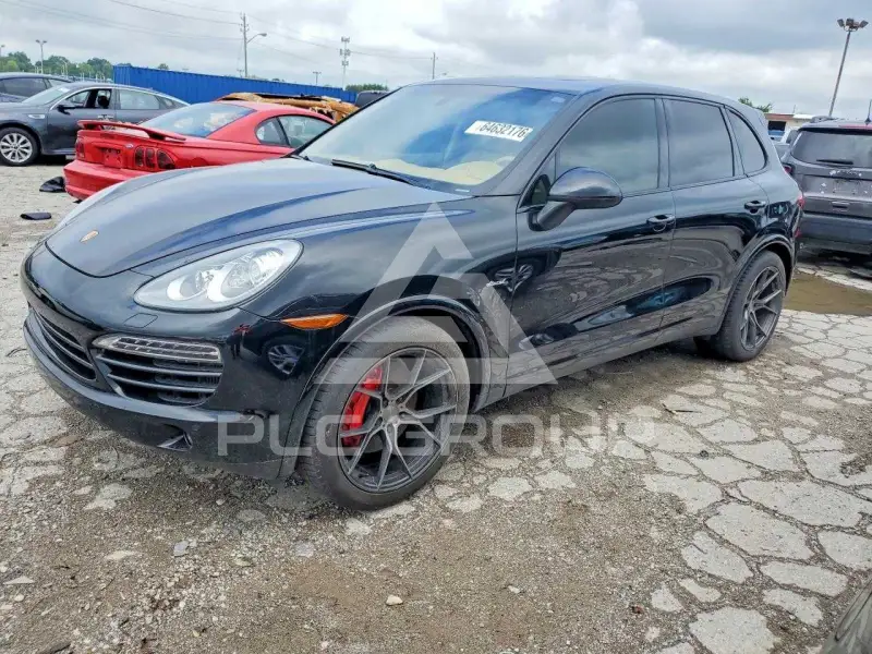 2014 Porsche Cayenne фото