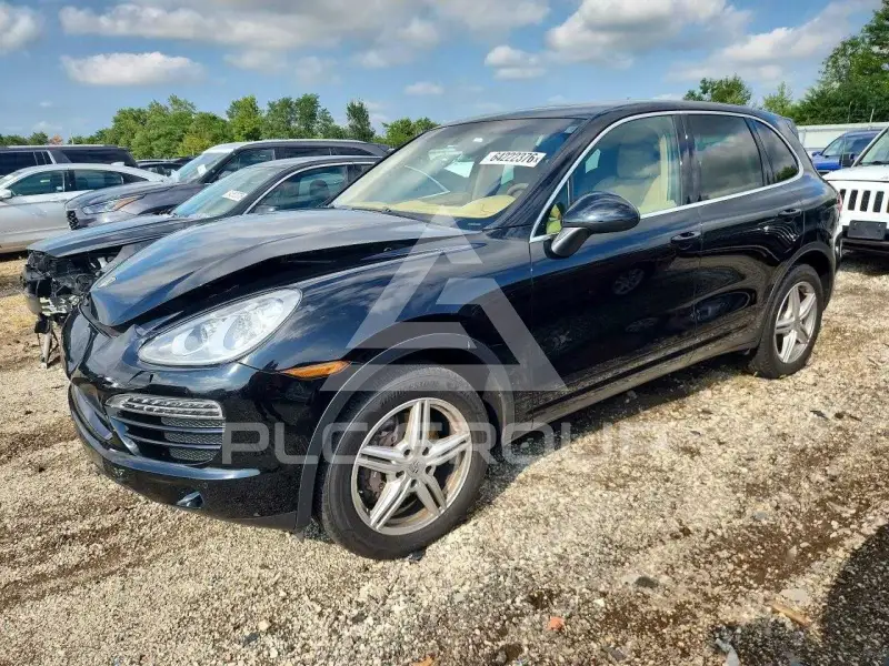 2014 Porsche Cayenne photo