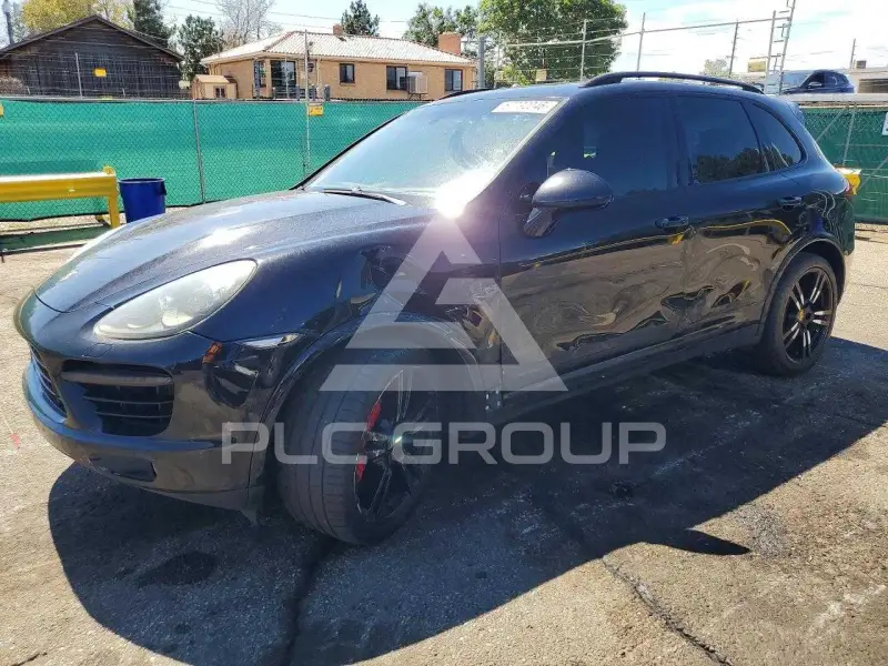 2014 Porsche Cayenne photo