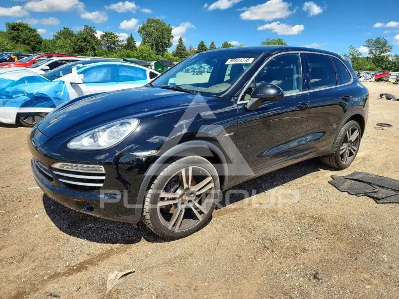 2014 Porsche Cayenne photo