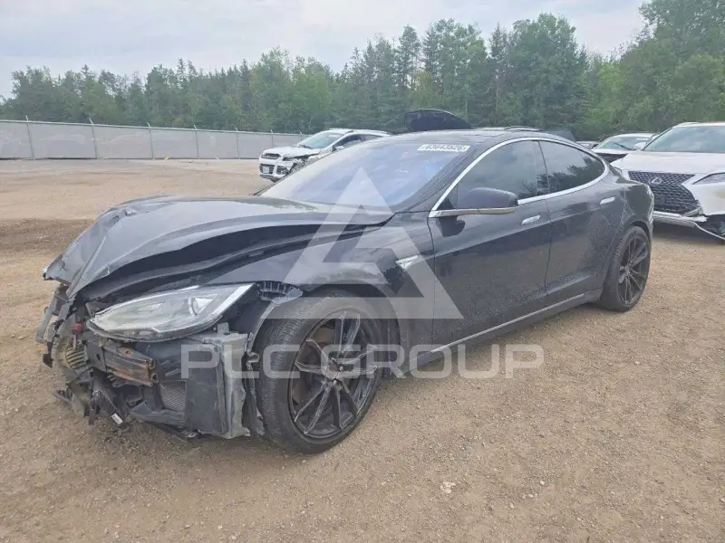 2014 Tesla Model S фото