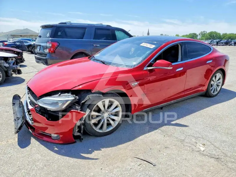 2014 Tesla Model S фото