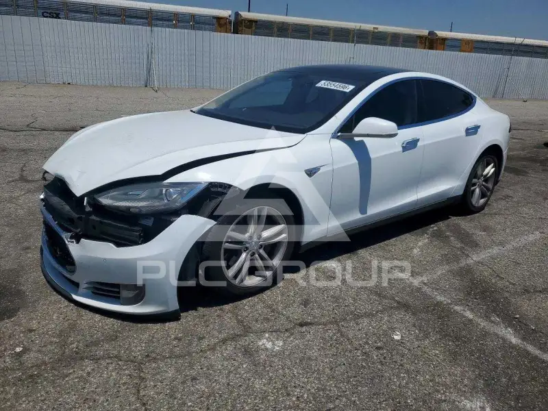 2014 Tesla Model S фото