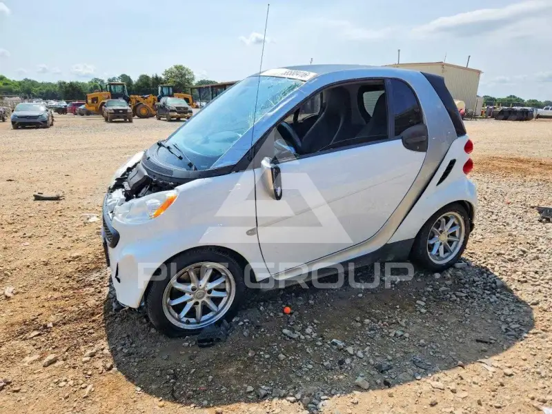 2014 Smart FORTWO фото