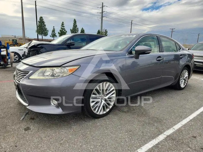 2014 Lexus ES350 photo