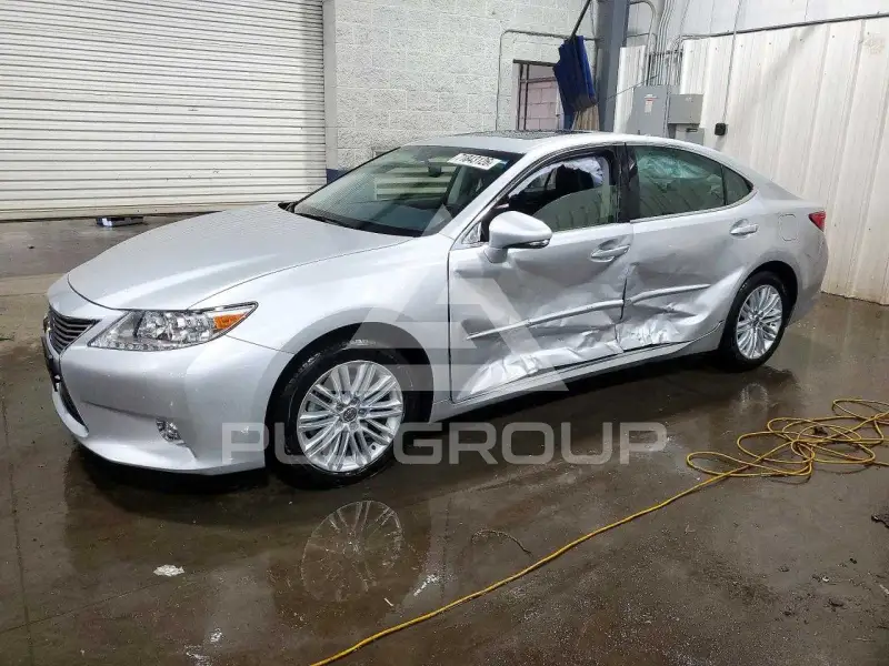 2014 Lexus ES350 фото
