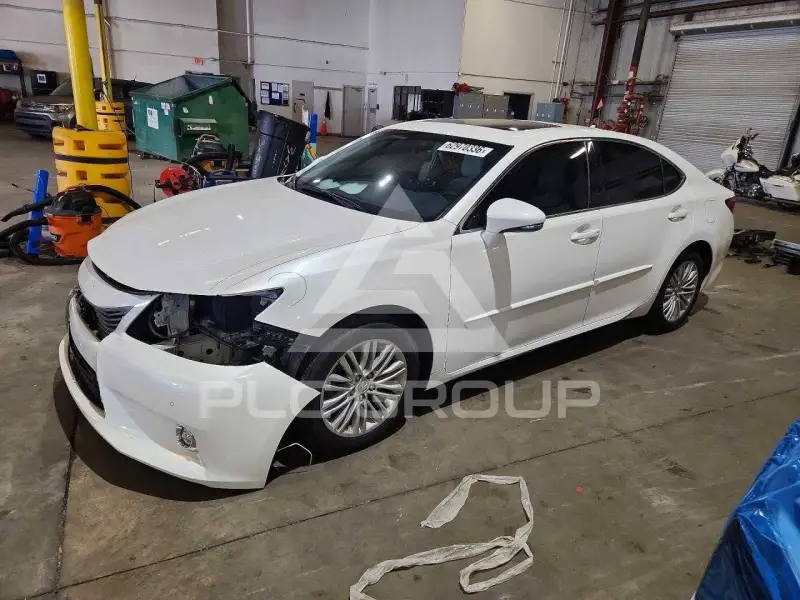 2014 Lexus ES350 фото