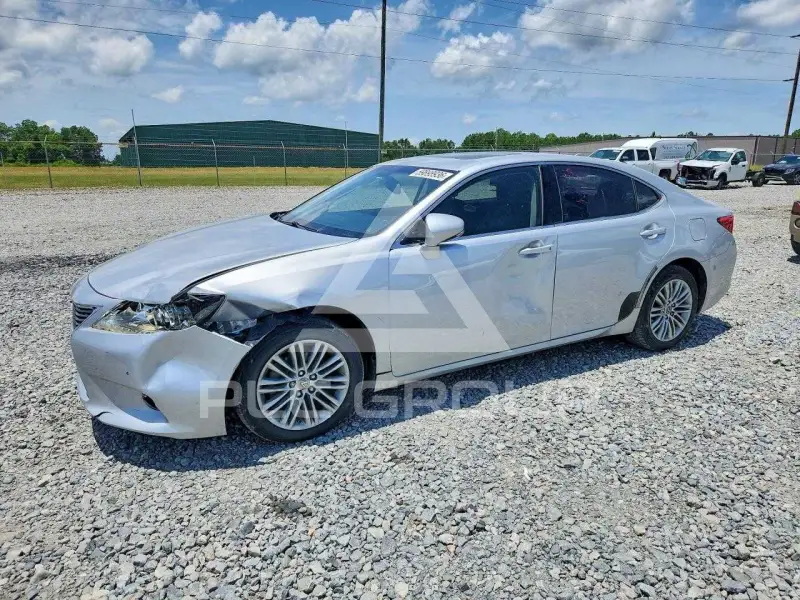 2014 Lexus ES350 photo