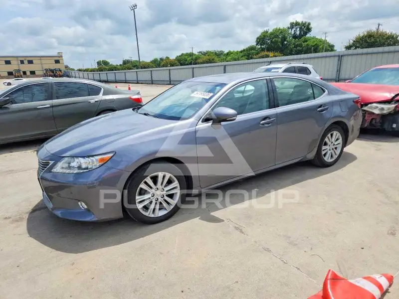 2014 Lexus ES350 фото