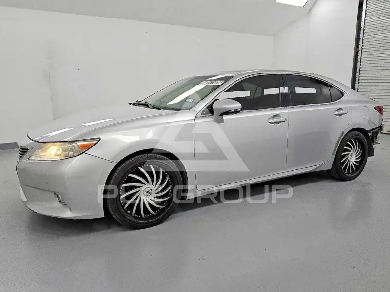 2014 Lexus ES350 фото