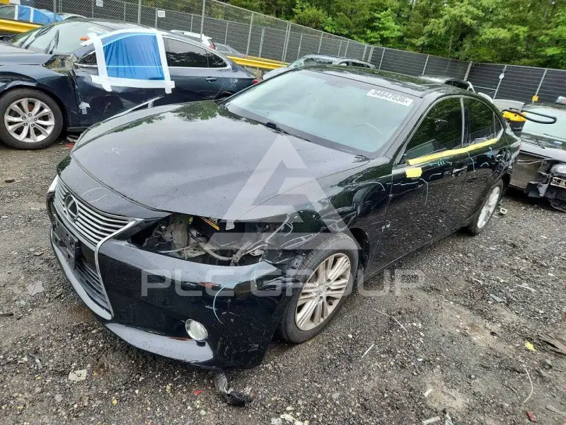 2014 Lexus ES350 photo